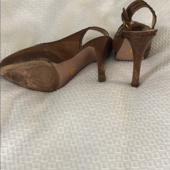 Prada platform slingback pumps - Picture 3 of 3